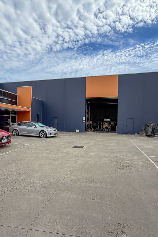 1/8 Lakewood Boulevard Carrum Downs VIC 3201