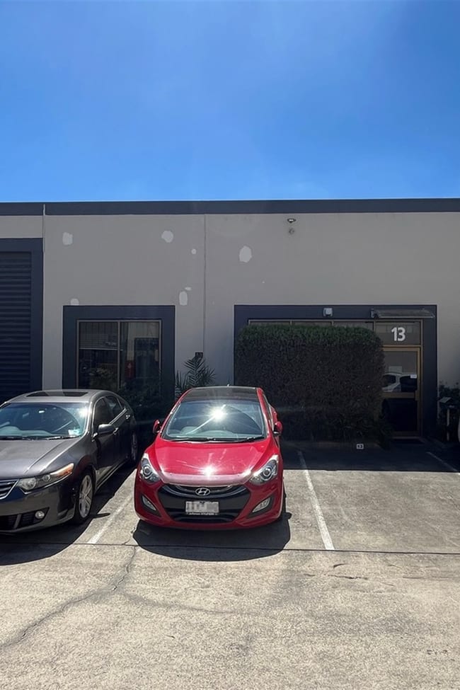 13/12 Edina Ferntree Gully VIC 3156