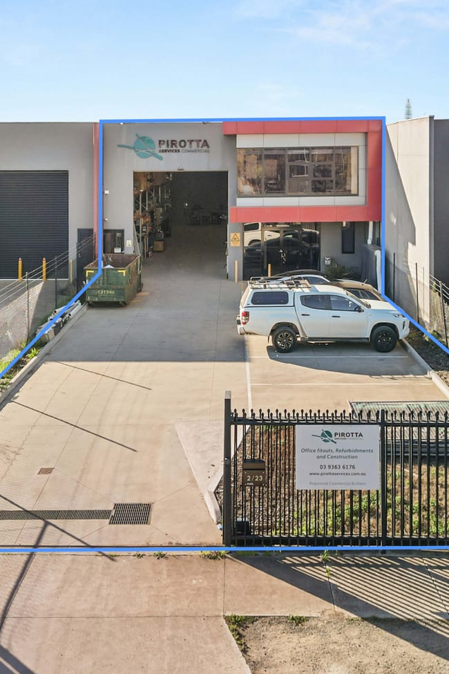 2/23 Katherine Drive Ravenhall VIC 3023