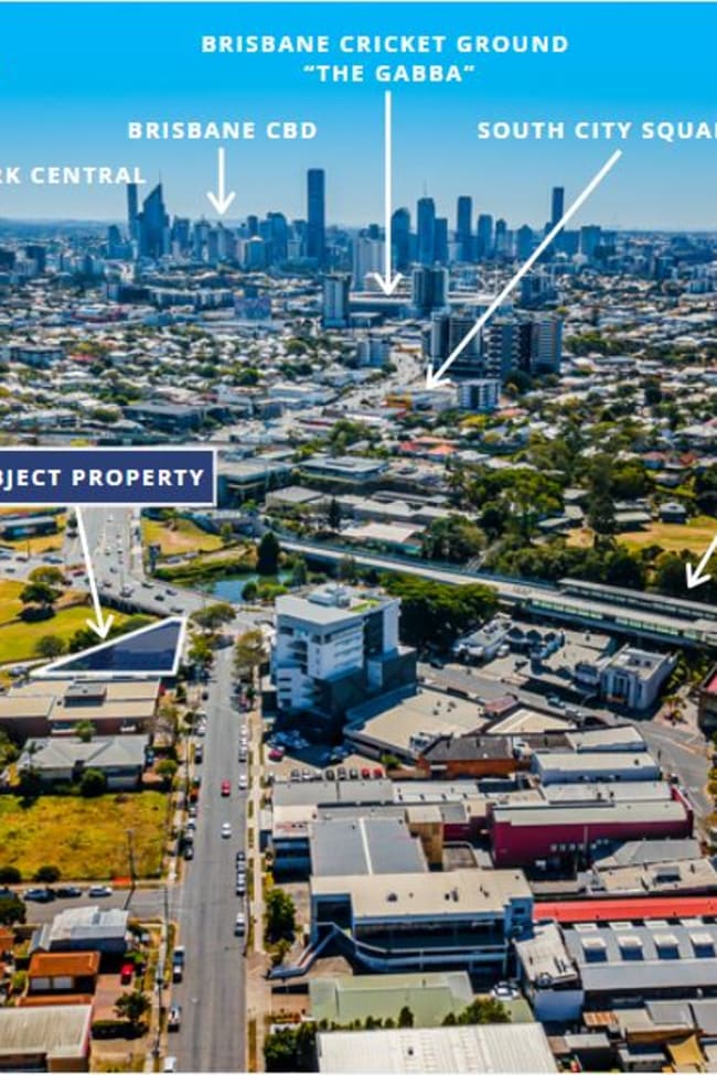 11 Cleveland Street Stones Corner QLD 4120