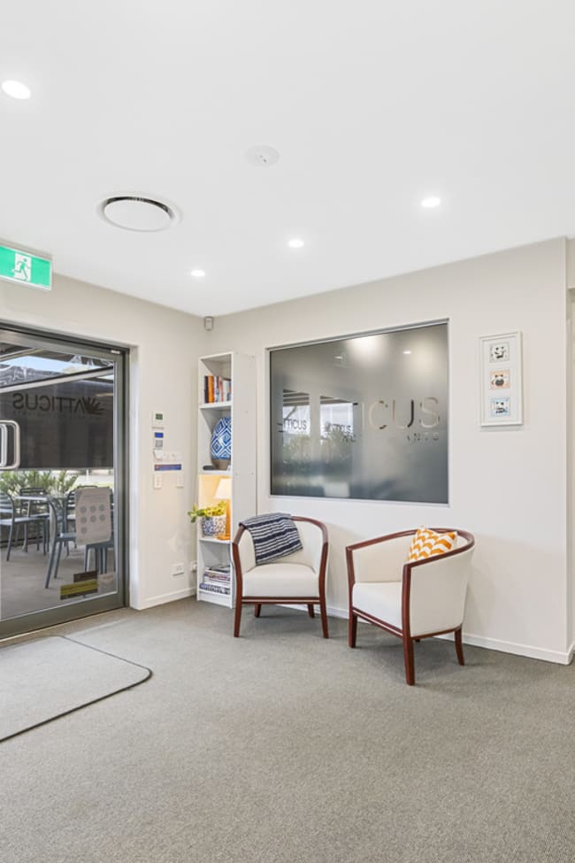 2/102 Taylor Street Newtown QLD 4350