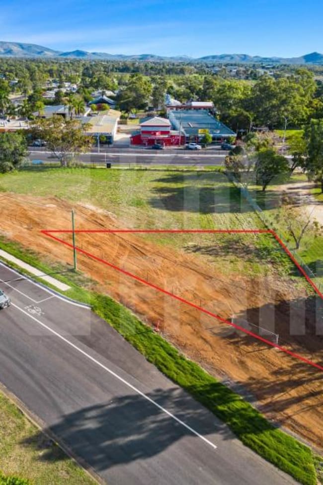 Lot B/6 Lawrie Street Gracemere QLD 4702