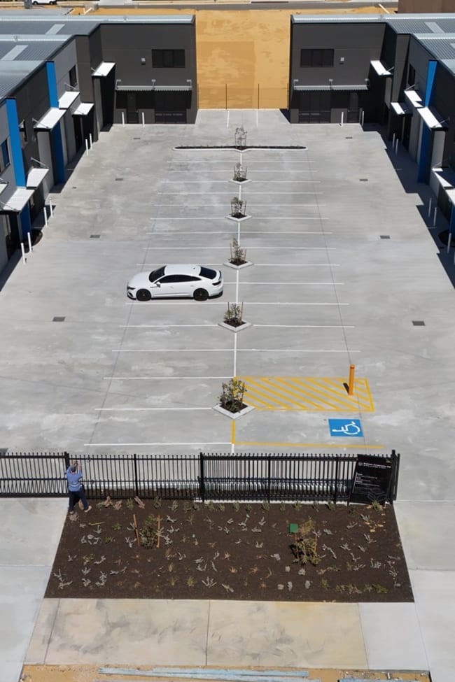 Unit 7 & 8/69 Pinnacle Drive Neerabup WA 6031