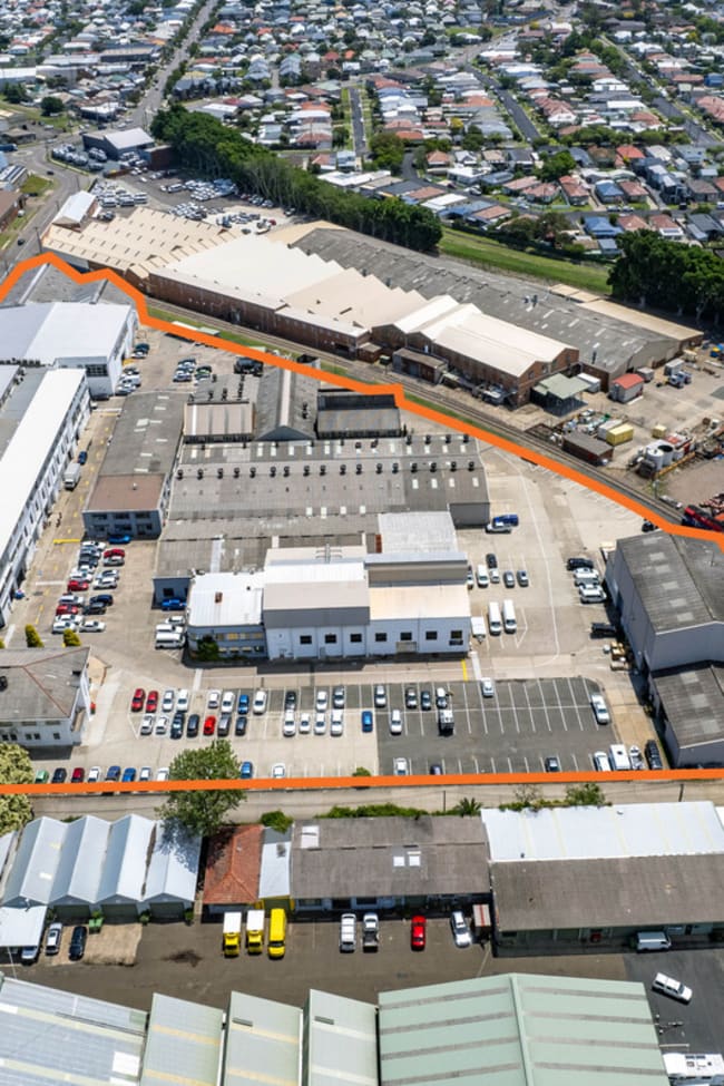 54 Clyde Street Hamilton NSW 2303