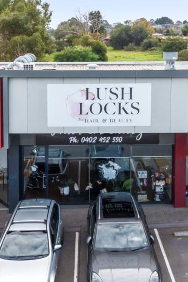 Shop 4/1 Cadles Road Carrum Downs VIC 3201