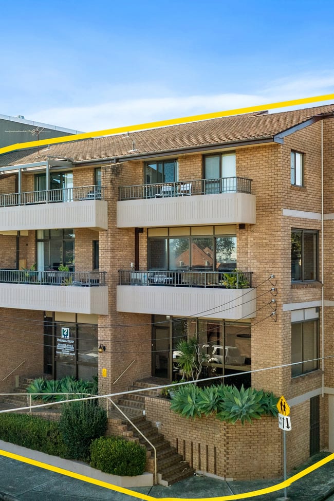 6-7 Gurrigal Street Mosman NSW 2088