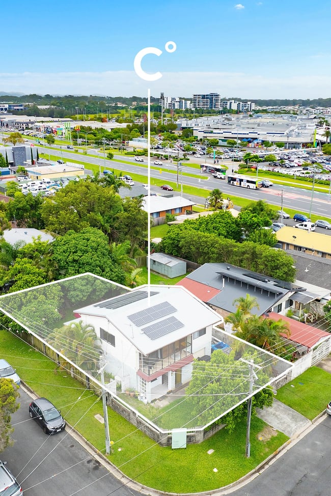 8 Serene Court Arundel QLD 4214