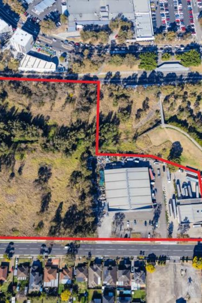 Edensor Park NSW 2176