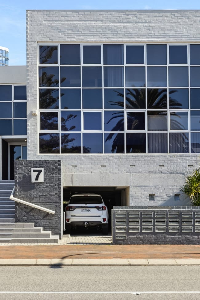 11/7 The Esplanade Mount Pleasant WA 6153