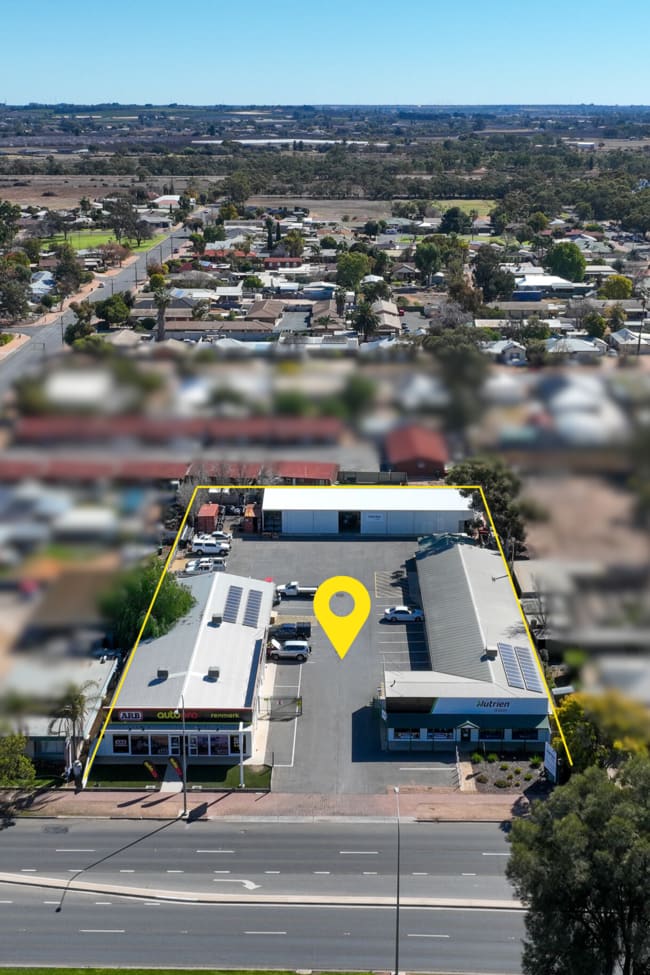 230 Renmark Avenue Renmark SA 5341