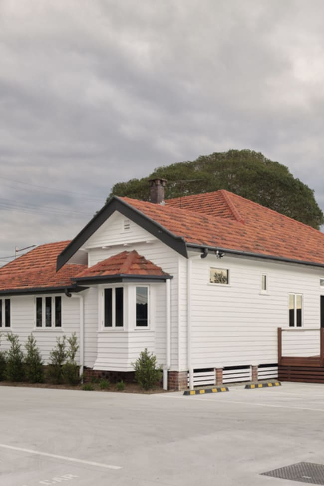 1018 Logan Road Holland Park West QLD 4121