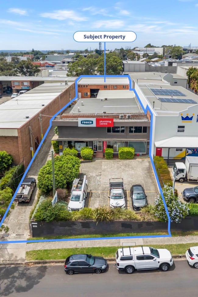 68 Oak Road Kirrawee NSW 2232