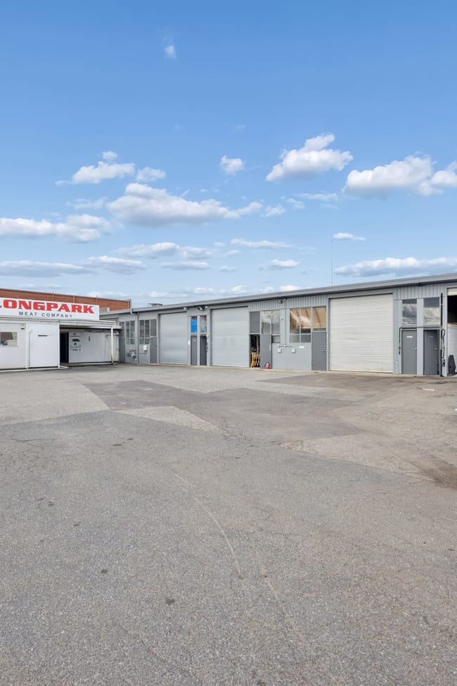 Whole Building/56-58 Kembla Street Fyshwick ACT 2609