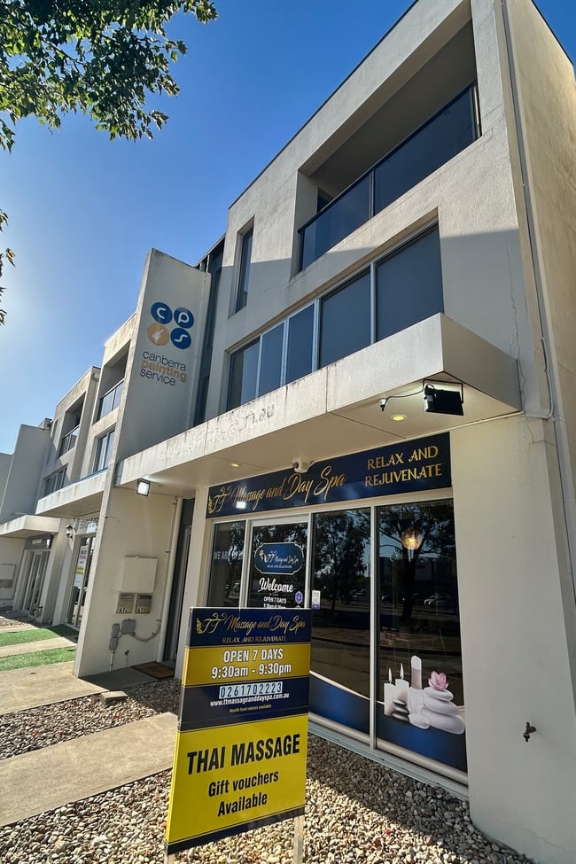 67 Anthony Rolfe Avenue Gungahlin ACT 2912