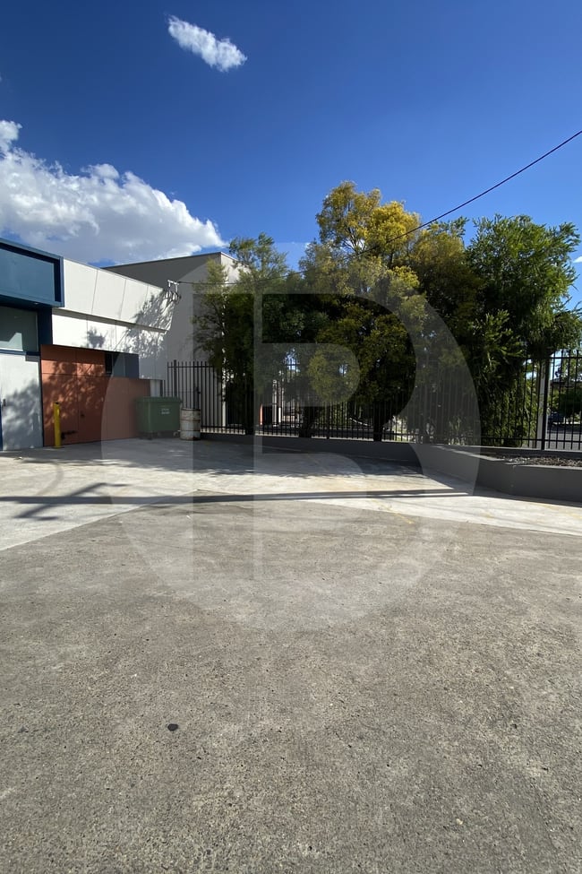 1/27 ANVIL ROAD Seven Hills NSW 2147