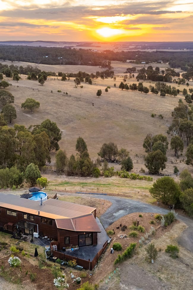 517 Pryors Road Scotsburn VIC 3352