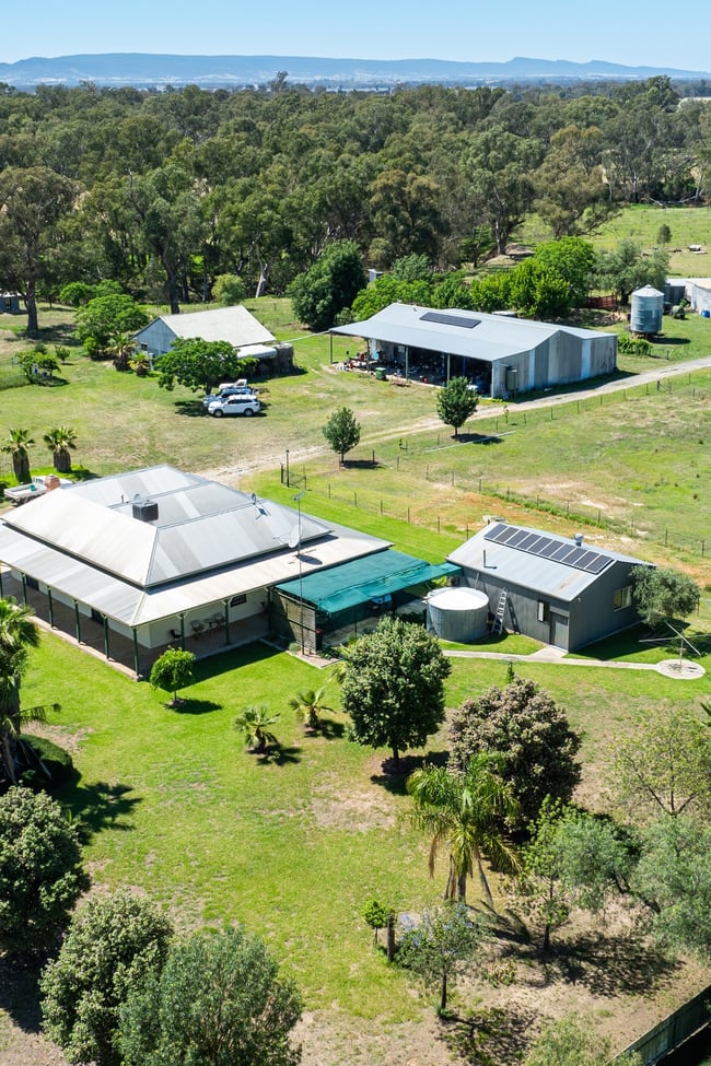 'Glenelg East'/1075 Walbundrie Rd Culcairn NSW 2660