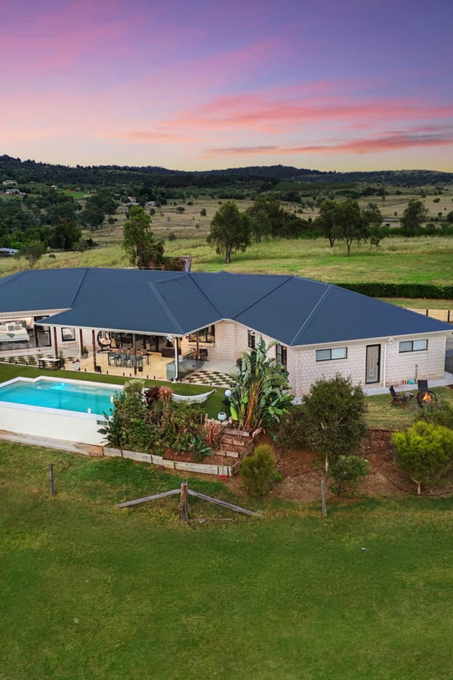 41 O'Shea Road Hatton Vale QLD 4341