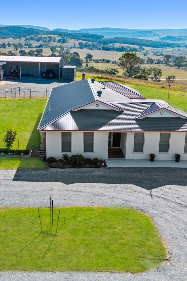 35 Canyonleigh Road Brayton NSW 2579 35 Canyonleigh Road Brayton NSW 2579