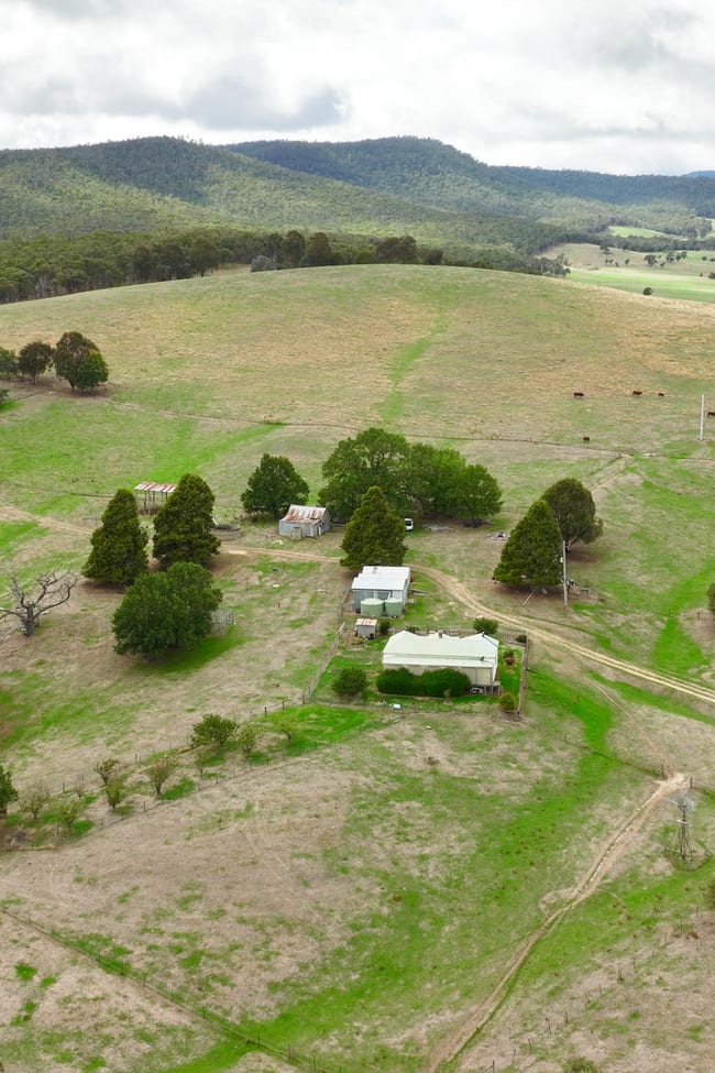 41 Hollonds Road Benambra VIC 3900