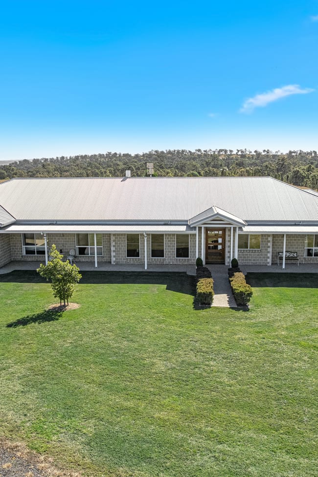 173 Pipeline Road Meringandan QLD 4352