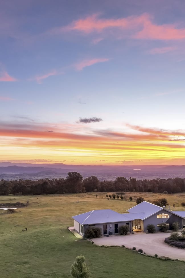 114 Ambrose Drive Tolmie VIC 3723