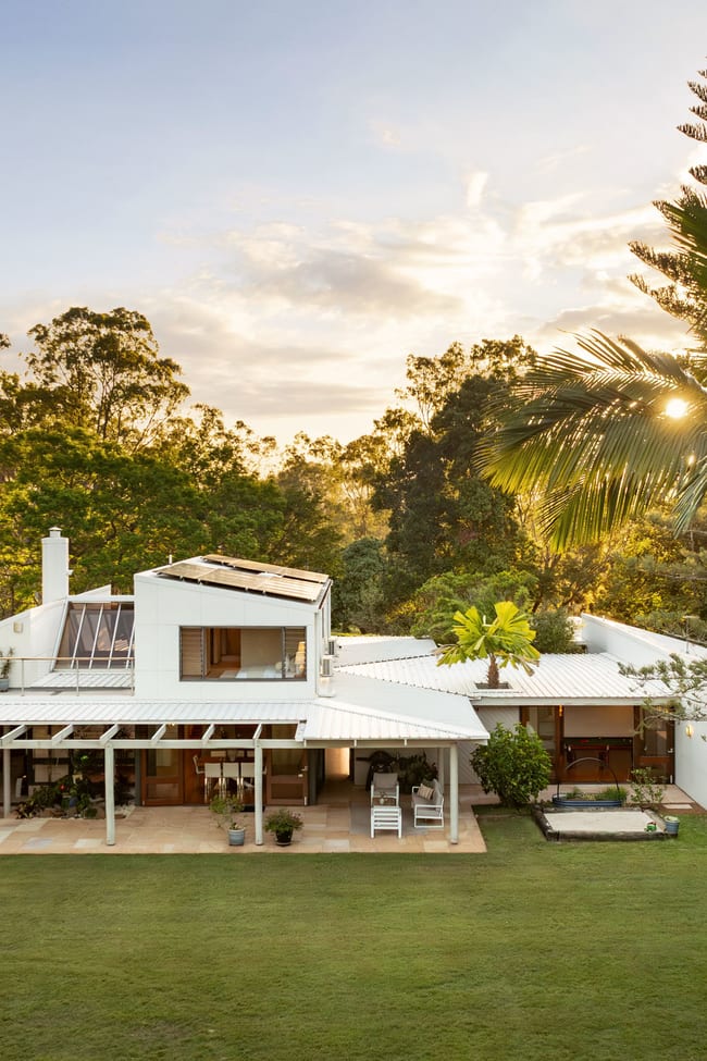 69 Deerhurst Road Brookfield QLD 4069