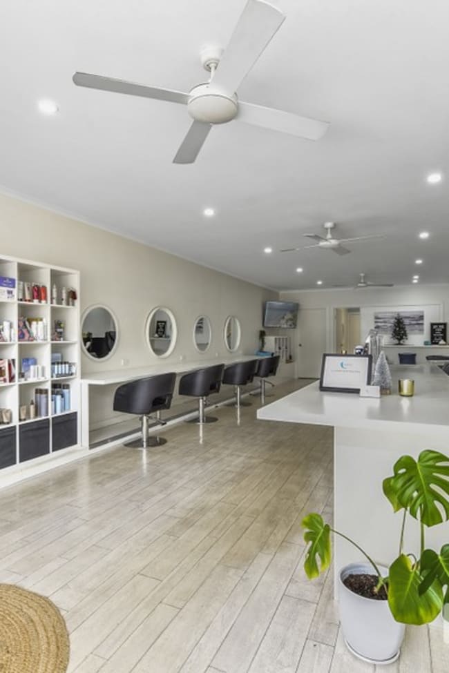 Shop 2/24 Holland Street Kingston Se SA 5275