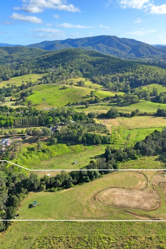 33 Darwalla Road Mount Nathan QLD 4211