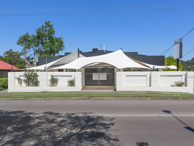 352 Mann Street Gosford NSW 2250 352 Mann Street Gosford NSW 2250