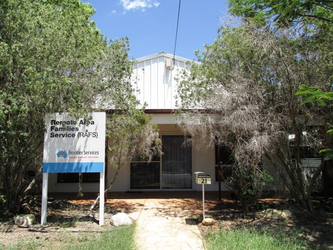 21 Jabiru Street Longreach QLD 4730 21 Jabiru Street Longreach QLD 4730