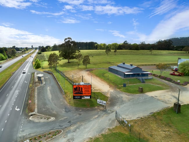 9367A Western Highway Warrenheip VIC 3352 9367A Western Highway Warrenheip VIC 3352