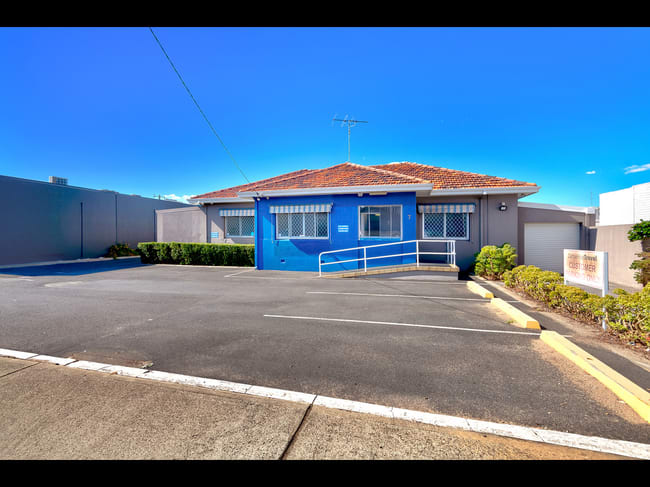 7 Forrest Avenue South Bunbury WA 6230 7 Forrest Avenue South Bunbury WA 6230