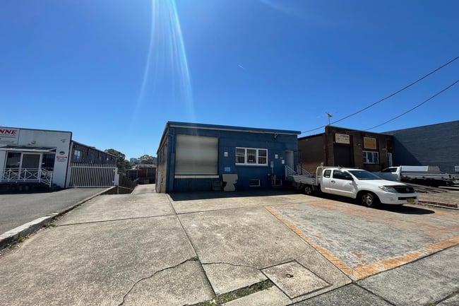 41a Planthurst Road Carlton NSW 2218 41a Planthurst Road Carlton NSW 2218