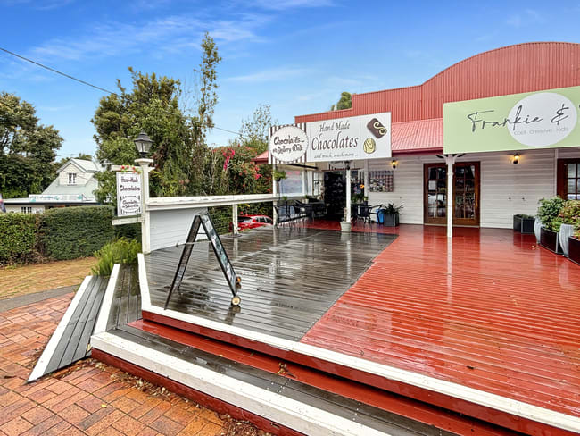 Shop C/119-121 Long Rd Tamborine Mountain QLD 4272