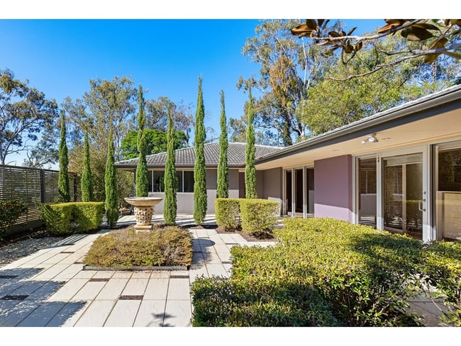 8 Nerang Street Nerang QLD 4211 8 Nerang Street Nerang QLD 4211