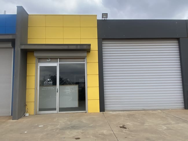 3/22-24 McPherson Street Maddingley VIC 3340 3/22-24 McPherson Street Maddingley VIC 3340