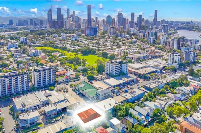 5 Manilla Street East Brisbane QLD 4169 5 Manilla Street East Brisbane QLD 4169