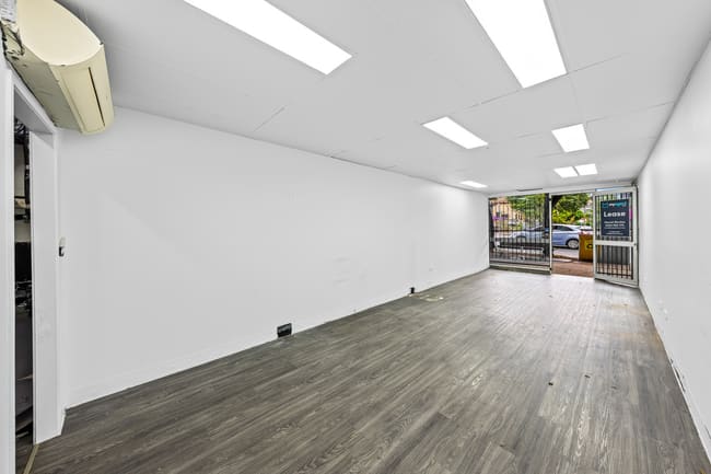 1371 Logan Road Mount Gravatt QLD 4122 1371 Logan Road Mount Gravatt QLD 4122
