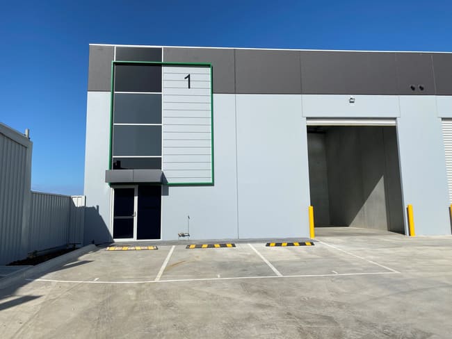 1/282 Thompson Road North Geelong VIC 3215 1/282 Thompson Road North Geelong VIC 3215
