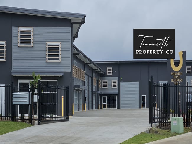 2/10 Curtiss Close Taminda NSW 2340