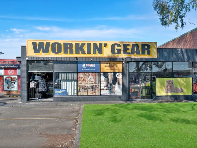 Shop 3 & 4/4 Brooks Avenue Wyoming NSW 2250 Shop 3 & 4/4 Brooks Avenue Wyoming NSW 2250