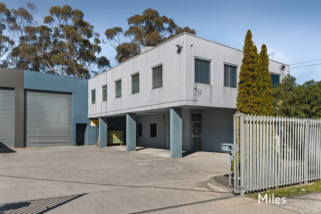 29 Clements Avenue Bundoora VIC 3083 29 Clements Avenue Bundoora VIC 3083