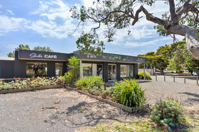 240-242 Thompson Avenue Cowes VIC 3922