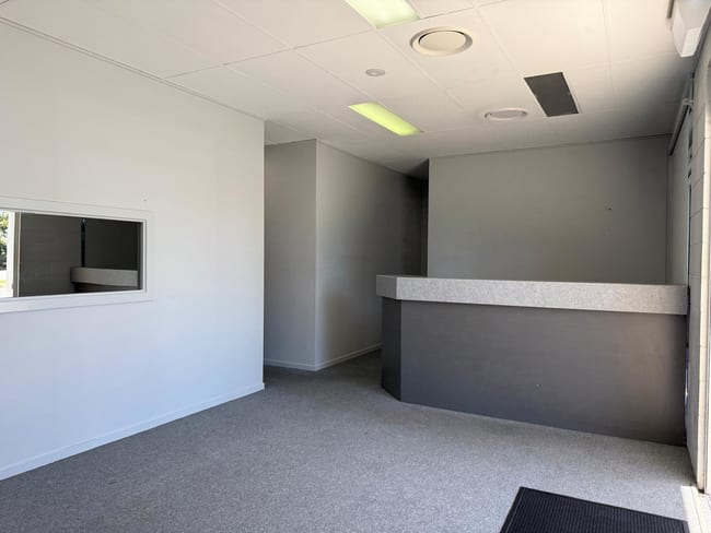 5 & 6/128 Goodwin Drive Bongaree QLD 4507 5 & 6/128 Goodwin Drive Bongaree QLD 4507