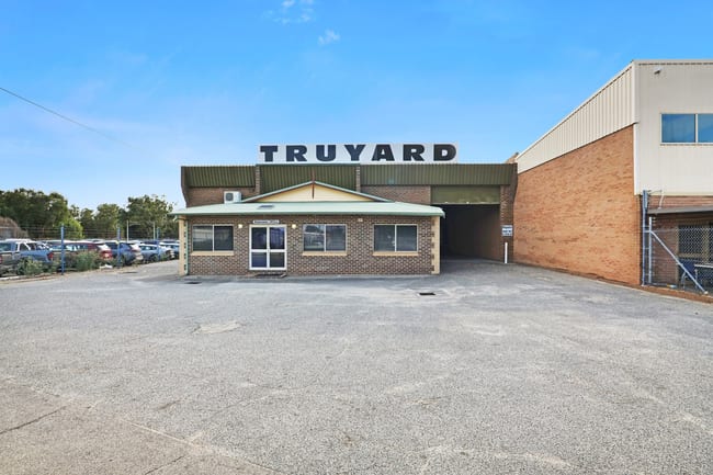 9 Burwash Place Maddington WA 6109 9 Burwash Place Maddington WA 6109