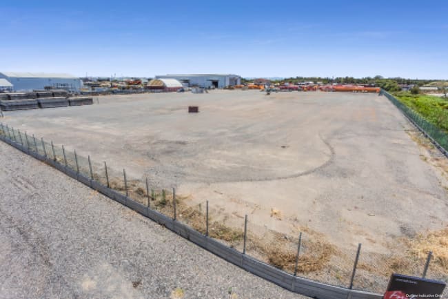 99 Main Beach Road Pinkenba QLD 4008 99 Main Beach Road Pinkenba QLD 4008