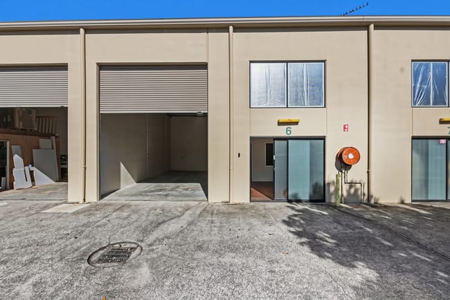 35 Ern Harley Drive Burleigh Heads QLD 4220 35 Ern Harley Drive Burleigh Heads QLD 4220
