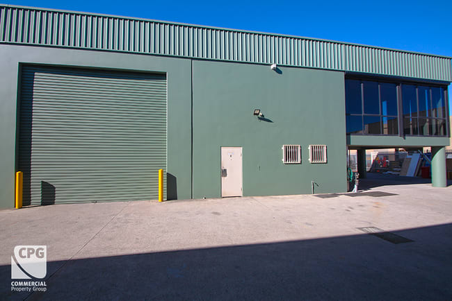 2/8 Cunningham Street Moorebank NSW 2170
