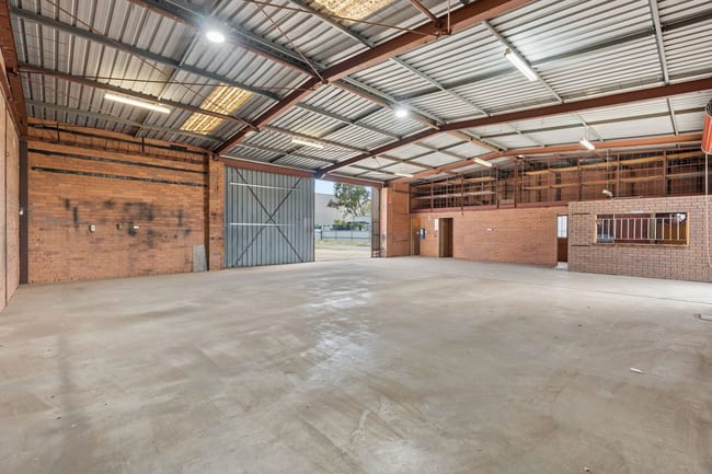 15 Edward Street Bellevue WA 6056 15 Edward Street Bellevue WA 6056